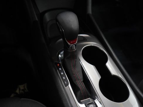 Used 2023 Chevrolet Malibu RS FWD image 21