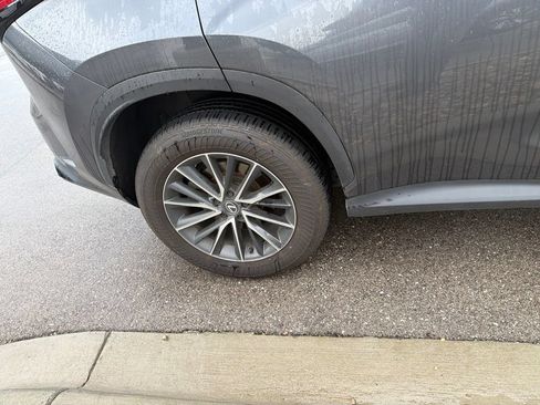 Used 2025 Lexus NX 250 FWD w/ Accessory Package (2T) image 5