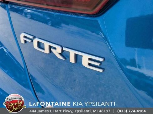 Used 2022 Kia Forte GT-Line w/ GT-Line Premium Package FWD image 10