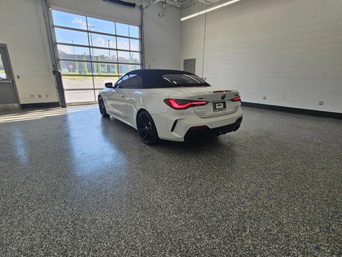 Used 2024 BMW 440i xDrive Convertible w/ Premium Package AWD/4WD image 3