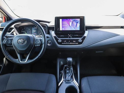 Used 2023 Toyota Corolla SE w/ SE Package FWD image 13