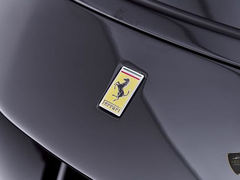 Used 2024 Ferrari SF90 Spider AWD/4WD image 32