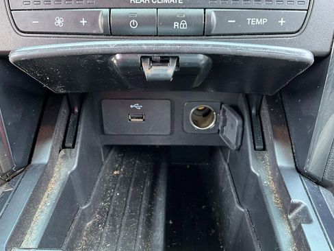 Used 2018 Ford Explorer 4WD image 15