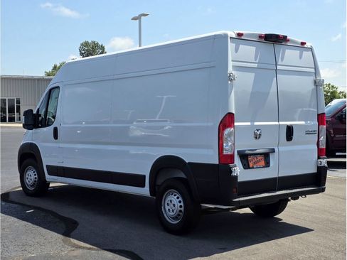 Used 2025 RAM ProMaster 2500 w/ Convenience Group FWD image 19