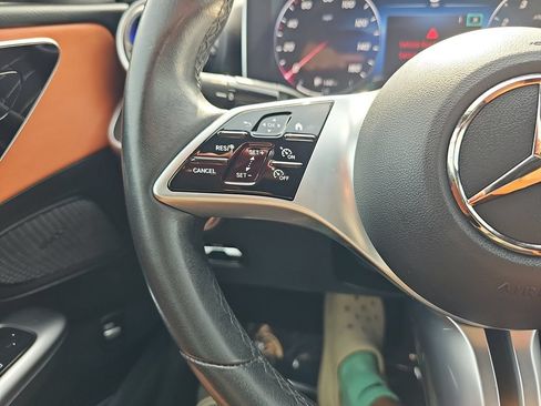 Used 2023 Mercedes-Benz C 300 Sedan image 17