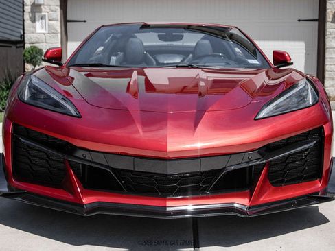 Used 2023 Chevrolet Corvette Z06 w/ Z07 Performance Package RWD image 13