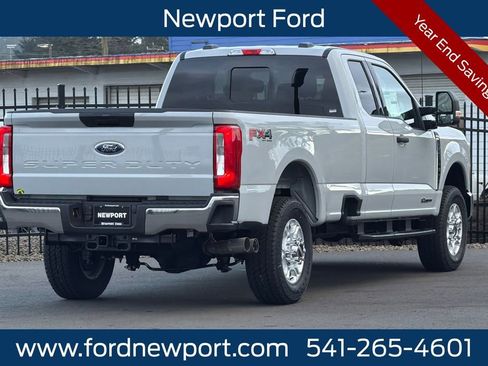New 2026 Ford F350 XLT w/ FX4 Off-Road Package image 3
