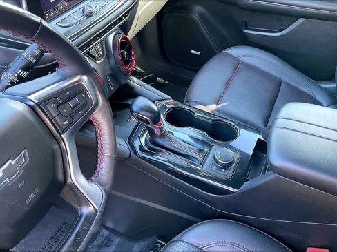 Used 2022 Chevrolet Blazer RS w/ Enhanced Convenience Package image 16