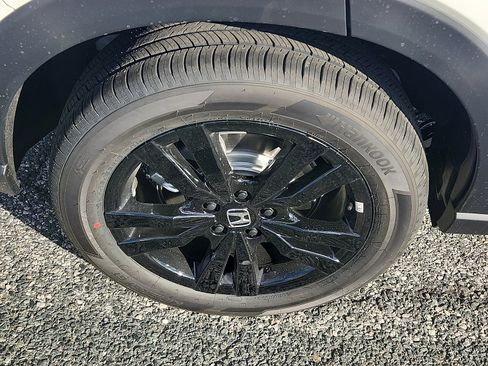 New 2026 Honda HR-V Sport image 5