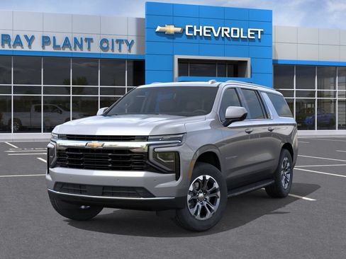 New 2026 Chevrolet Suburban LS RWD image 6