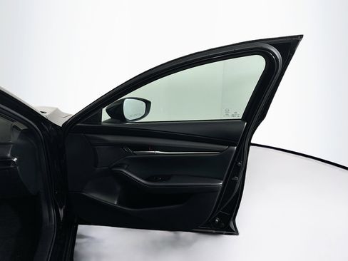 Used 2024 MAZDA MAZDA3 s image 33