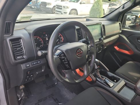 Used 2023 Nissan Frontier PRO-4X w/ Technology Package AWD/4WD image 21