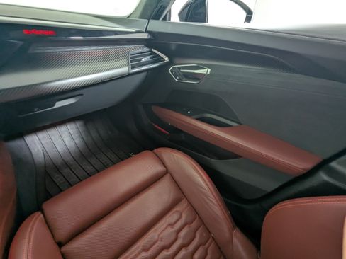 Certified 2023 Audi RS e-tron GT w/ Carbon Performance Package AWD/4WD image 11