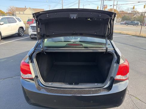 Used 2011 Chevrolet Cruze Eco image 14