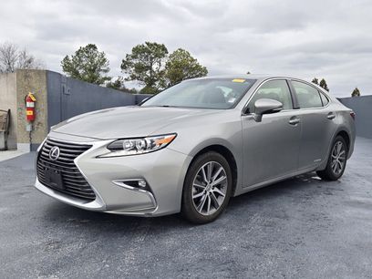 Used 2016 Lexus ES 300h
