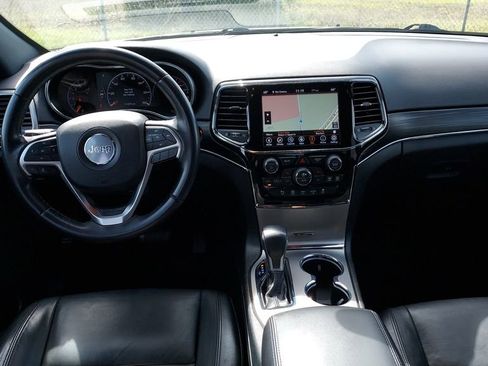 Used 2022 Jeep Grand Cherokee Limited AWD/4WD image 24