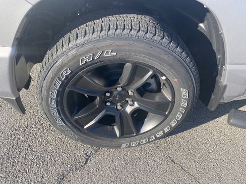 New 2023 RAM 1500 Big Horn image 10