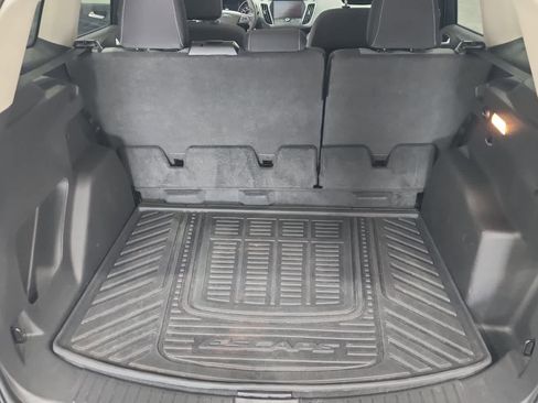 Used 2019 Ford Escape SE image 28