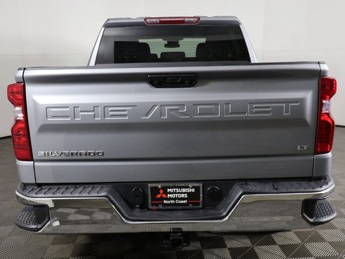 Used 2024 Chevrolet Silverado 1500 LT image 12