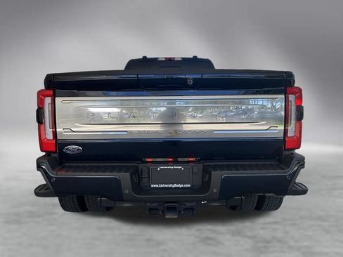 Used 2025 Ford F450 Platinum w/ Platinum Plus Package AWD/4WD image 41