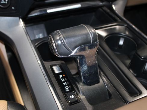 Used 2023 Ford F150 Lariat w/ Trailer Tow Package image 44