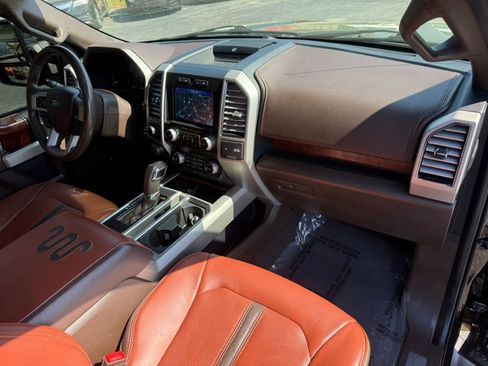 Used 2019 Ford F150 King Ranch w/ Equipment Group 601A Luxury AWD/4WD image 14