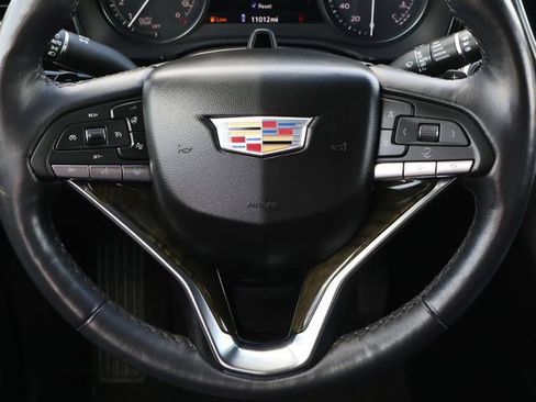 Used 2023 Cadillac XT6 Premium Luxury w/ Technology Package image 14