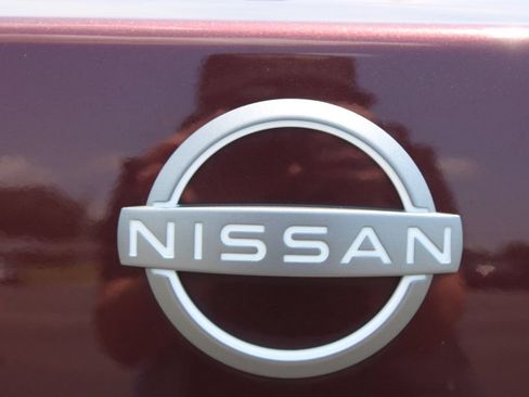 Used 2024 Nissan Sentra SV FWD image 14