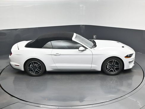 Used 2023 Ford Mustang Premium RWD image 13