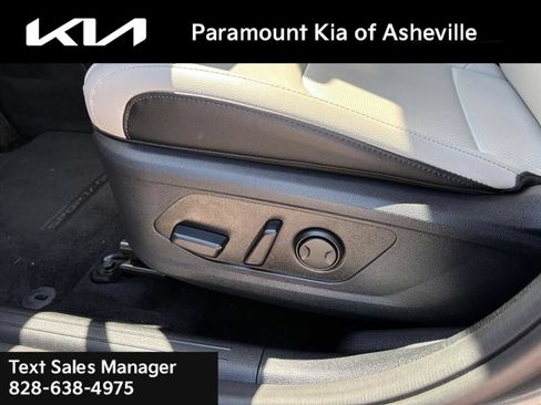 Certified 2023 Kia Sportage EX AWD/4WD image 18