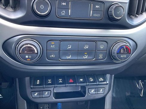 Used 2022 Chevrolet Colorado ZR2 w/ Colorado ZR2 Bison Edition image 31