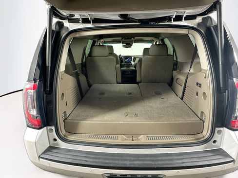 Used 2019 GMC Yukon SLT w/ Open Road Package AWD/4WD image 31
