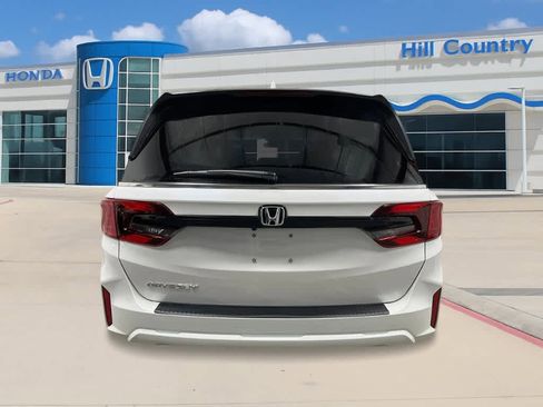 New 2026 Honda Odyssey EX-L image 4