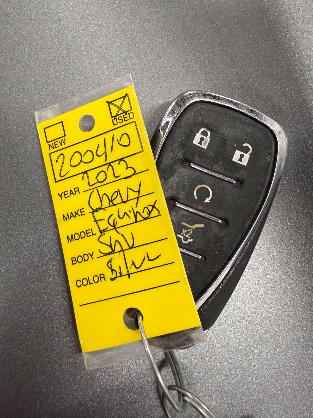 Used 2023 Chevrolet Equinox RS w/ LPO, Floor Liner Package FWD image 30