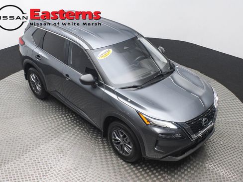 Used 2023 Nissan Rogue S image 4