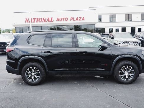 Used 2024 GMC Acadia AT4 w/ Luxury Package AWD/4WD image 4