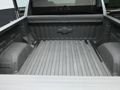 Used 2024 Chevrolet Silverado 1500 RST AWD/4WD image 33