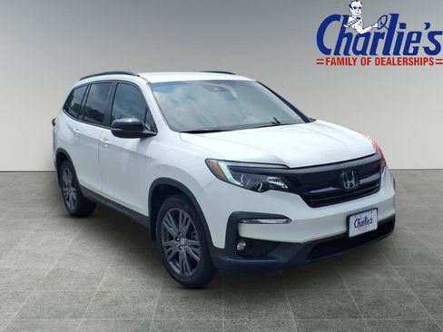 Used 2022 Honda Pilot Sport image 3