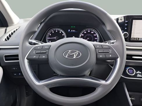 Used 2023 Hyundai Sonata SEL FWD image 17