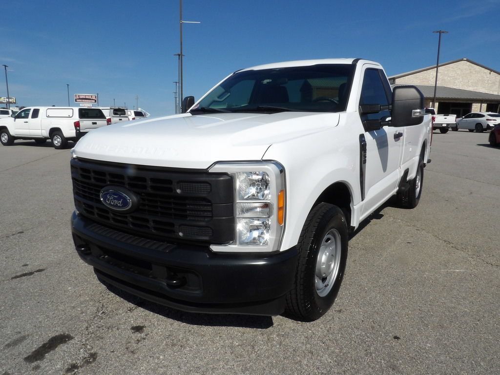 Used 2023 Ford F250 XL RWD image 46