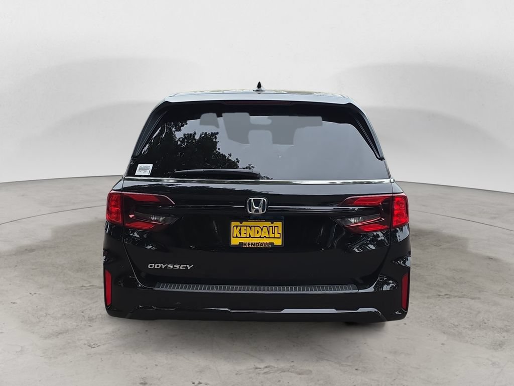 Certified 2026 Honda Odyssey EX-L image 6