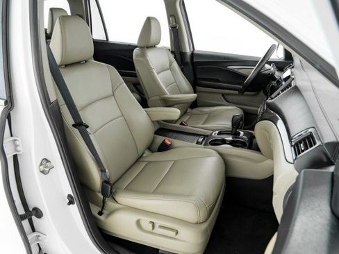 Used 2020 Honda Pilot EX-L image 32