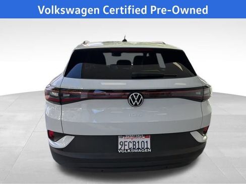 Certified 2022 Volkswagen ID.4 Pro S image 5