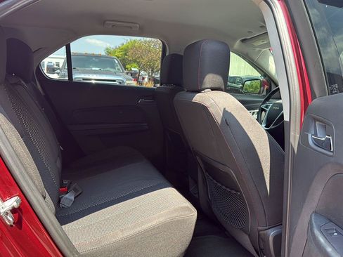 Used 2017 Chevrolet Equinox LT FWD image 11