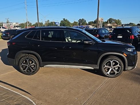 New 2025 Volkswagen Tiguan SE image 4