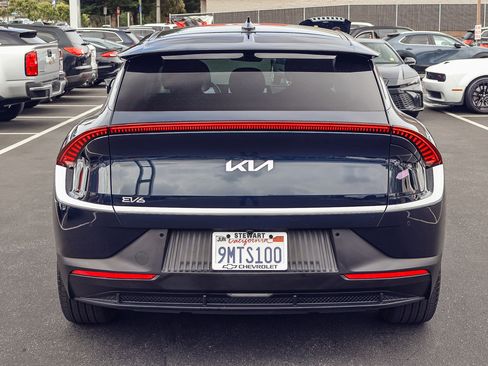 Used 2024 Kia EV6 Light RWD image 21