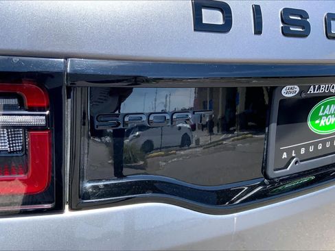 Used 2021 Land Rover Discovery Sport SE R-Dynamic AWD/4WD image 30