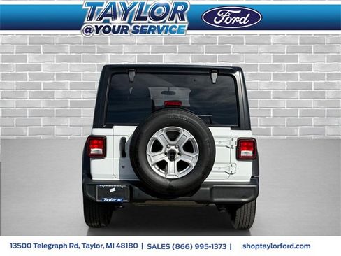 Used 2019 Jeep Wrangler Unlimited Sport S image 4