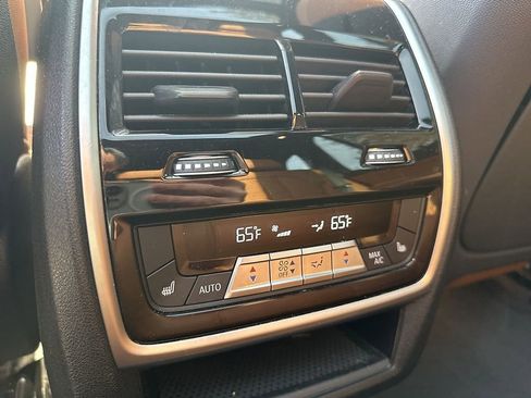 Used 2019 BMW X5 xDrive40i w/ Executive Package image 15