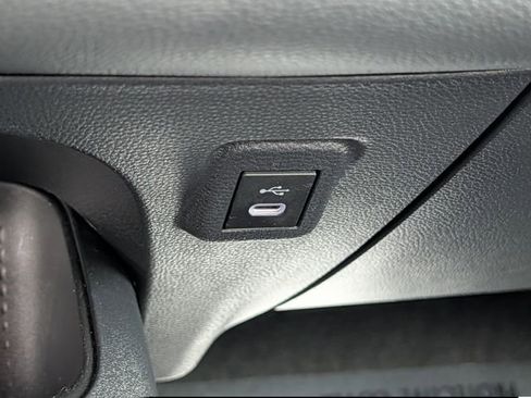 Used 2024 Toyota Corolla LE FWD image 18